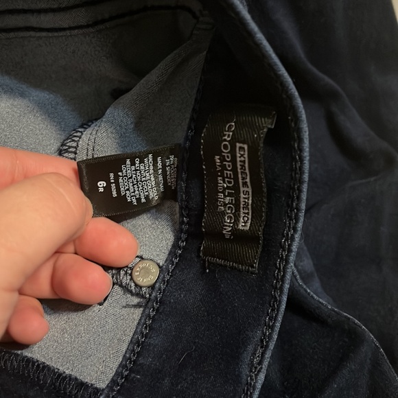 Express Extreme stretch cropped legging jeans, size 6 - Picture 4 of 5